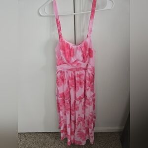 NWOT Charlotte Russe Pink Flowers Ruched Midi Dress